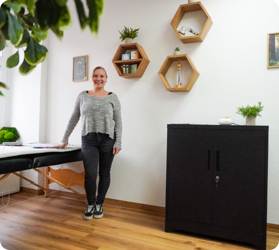 Eleganter Showroom mit Schmuckpräsentation bei Vitori.de